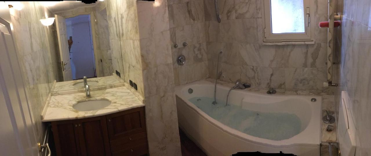 Sunny Rome Attico Con Jacuzzi, Terrazzo E Fibra Apartment Ngoại thất bức ảnh